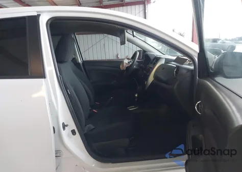 2015 Nissan Versa 1.6 Sv из США, поврежденный, VIN 3N1CN7AP7FL953659